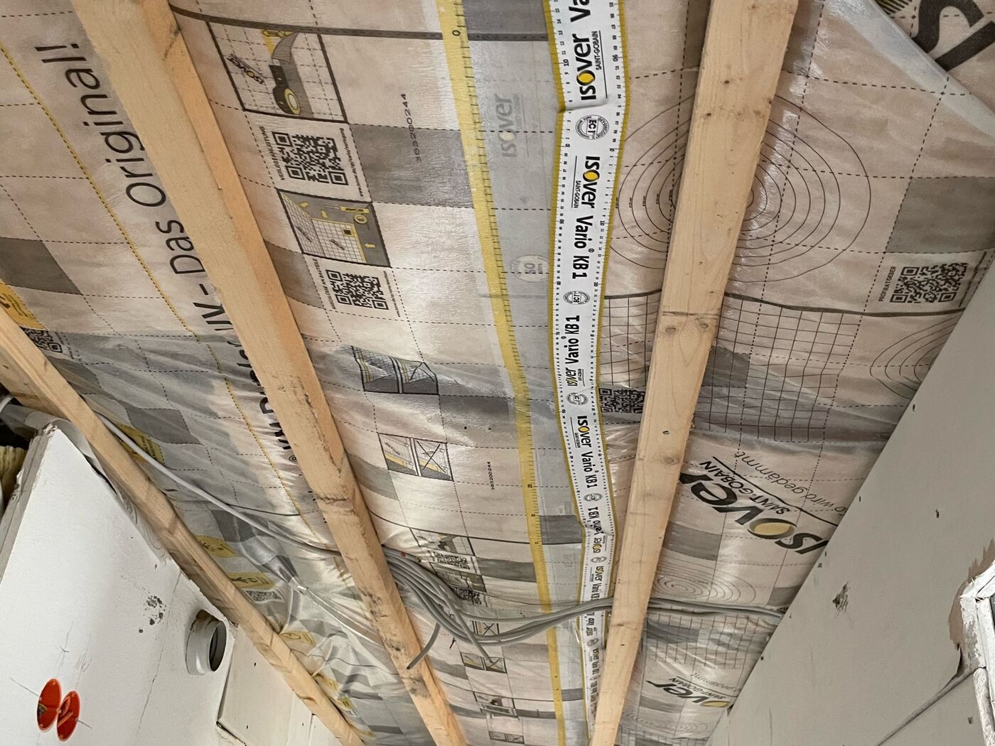 Vorher: Flur mit Holzbalken - Kulmbach