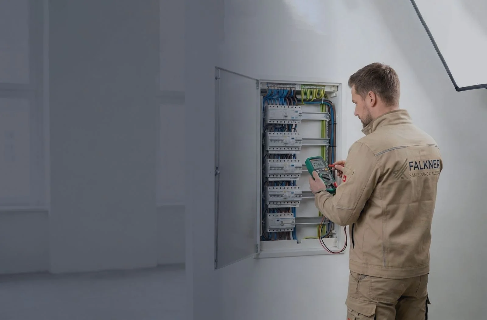 Modernisierte Elektrik in Kornwestheim – Falkner Sanierung & Ausbau